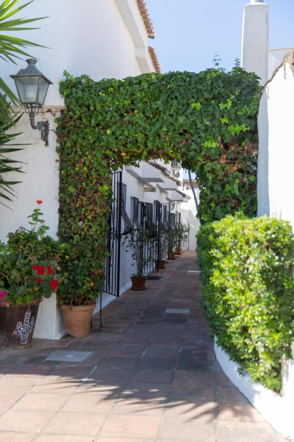 Casa Con Jardin Junto A La Playa Διαμέρισμα Εστεπόνα Εξωτερικό φωτογραφία
